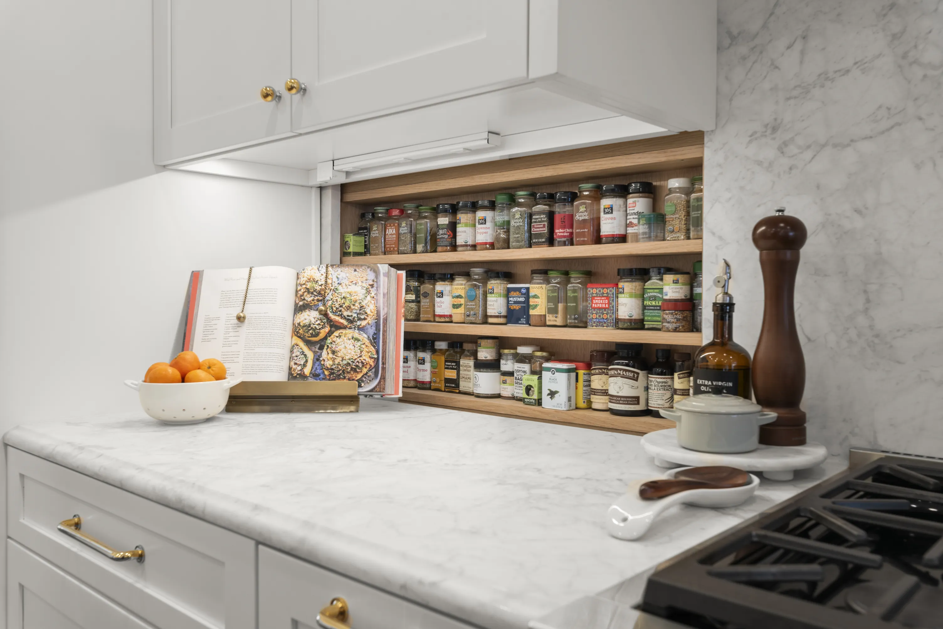 Kitchen cabinet storage detail